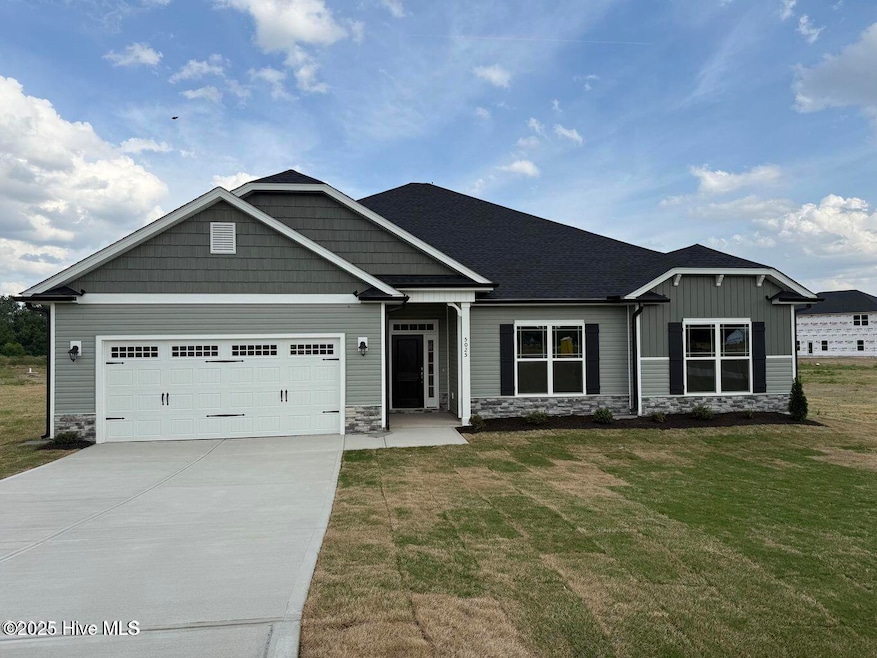 2056 Royal Pines Dr, New Bern, NC 28560 - photo 1