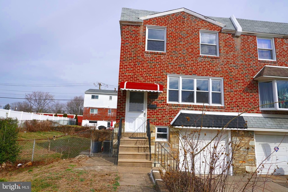 12088 Legion St, Philadelphia, PA 19154 - photo 1