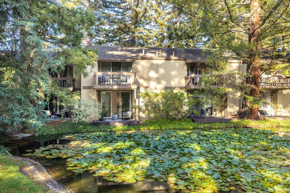 505 Cypress Point Dr unit 245, Mountain View, CA 94043 - photo 1