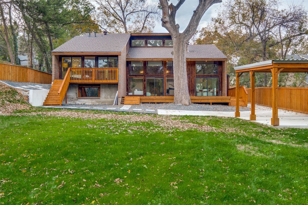 3974 Lost Creek Dr, Dallas, TX 75224 - photo 1