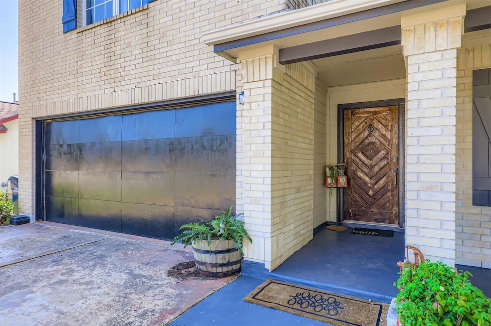 Sold • Co-Listing Agent