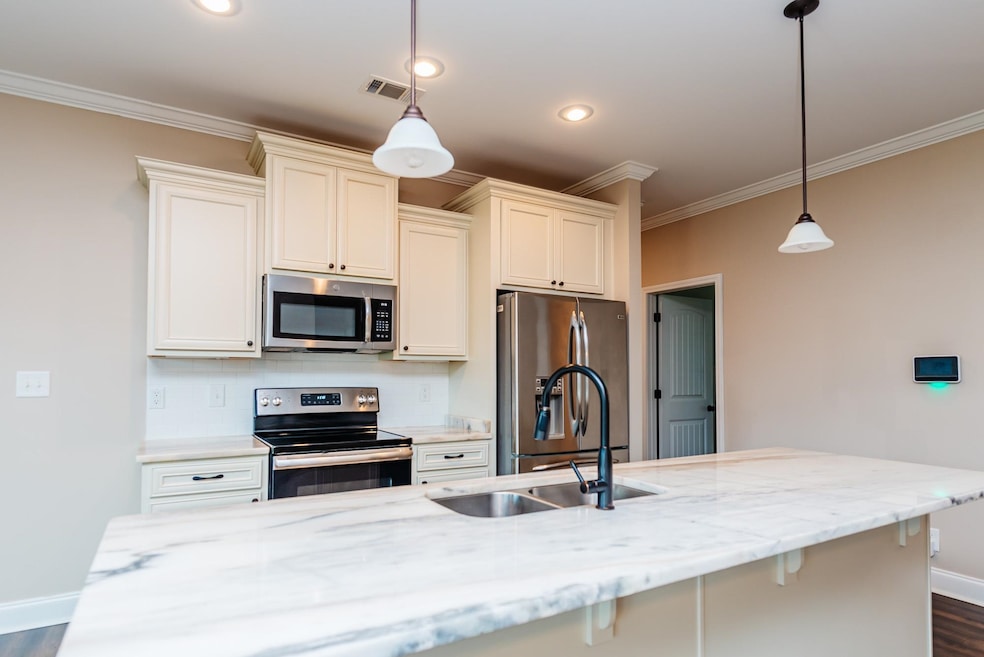 116 Pilgrim Mill Trail, Warner Robins, GA 31093 - photo 1