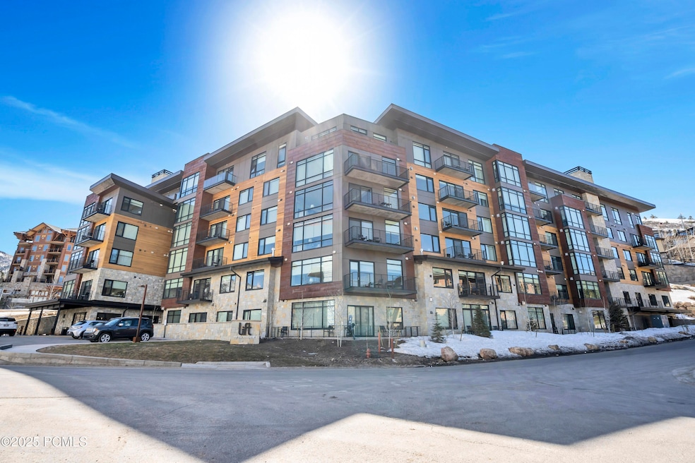 For Rent $6,000/month • Co-Listing Agent