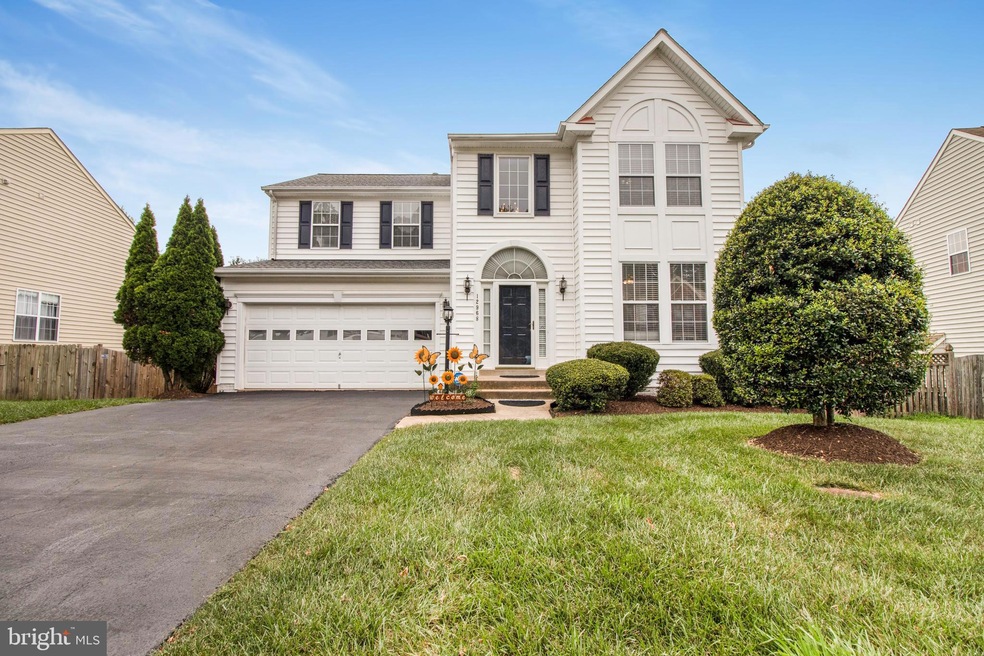 12968 Torchlight Dr, Woodbridge, VA 22193 - photo 1