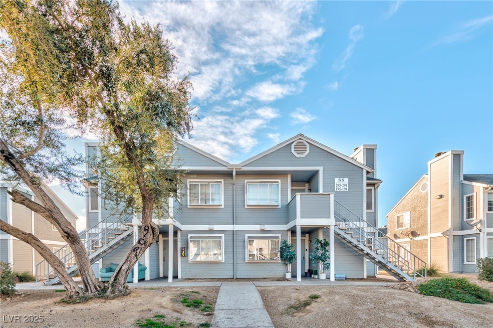 1961 Cosmic Dr unit 195, Las Vegas, NV 89115 - photo 1