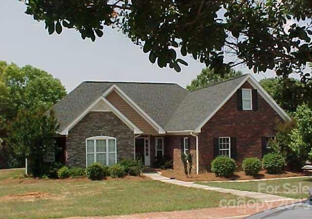 3042 Kern Dr, Salisbury, NC 28147 - photo 1