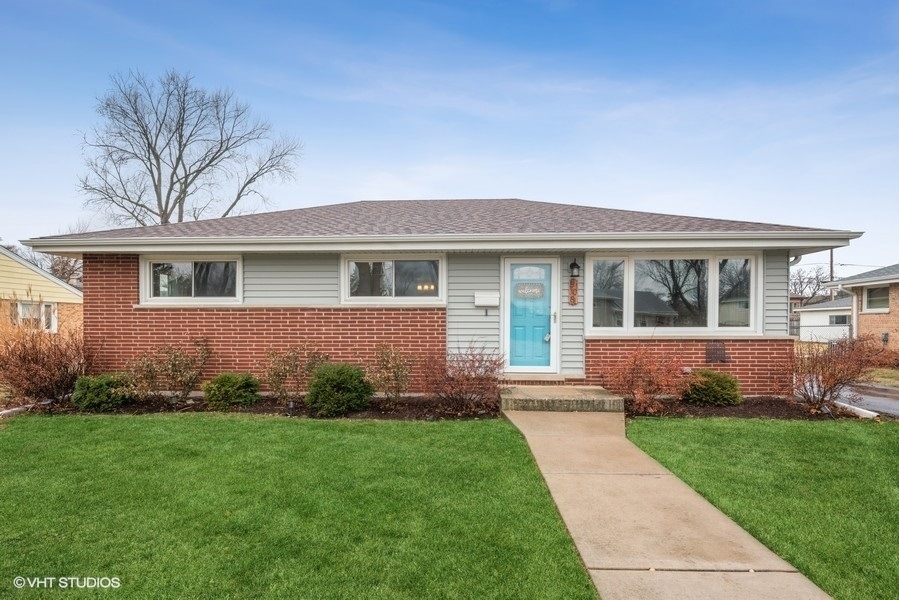 3N508 Willow Rd, Elmhurst, IL 60126 - photo 1