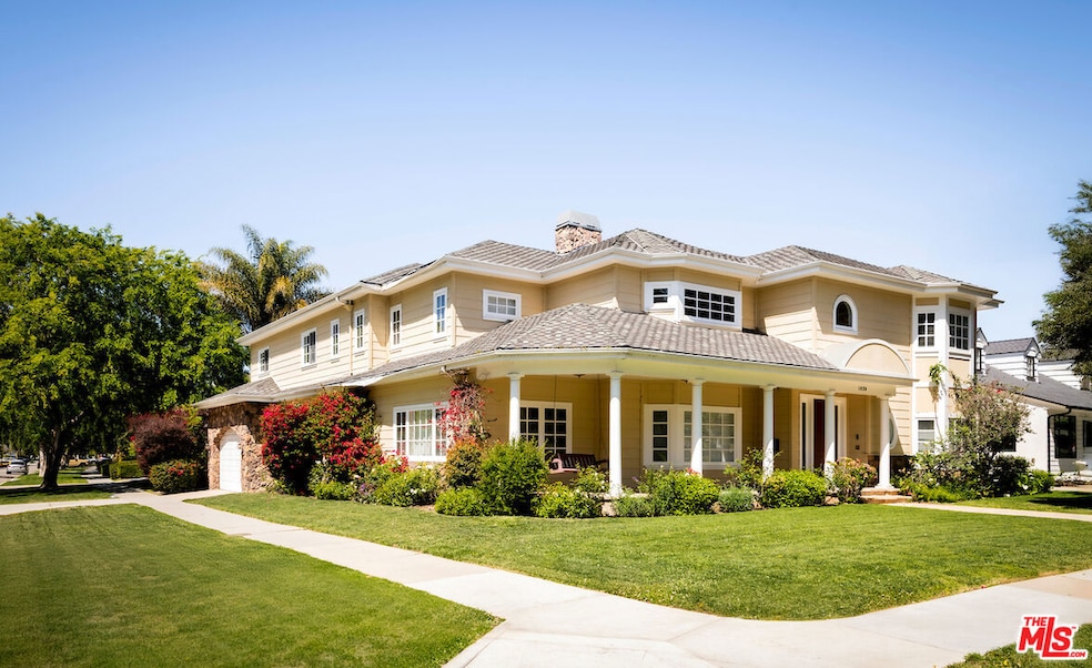 Sold $4,175,000 • Co-Listing Agent