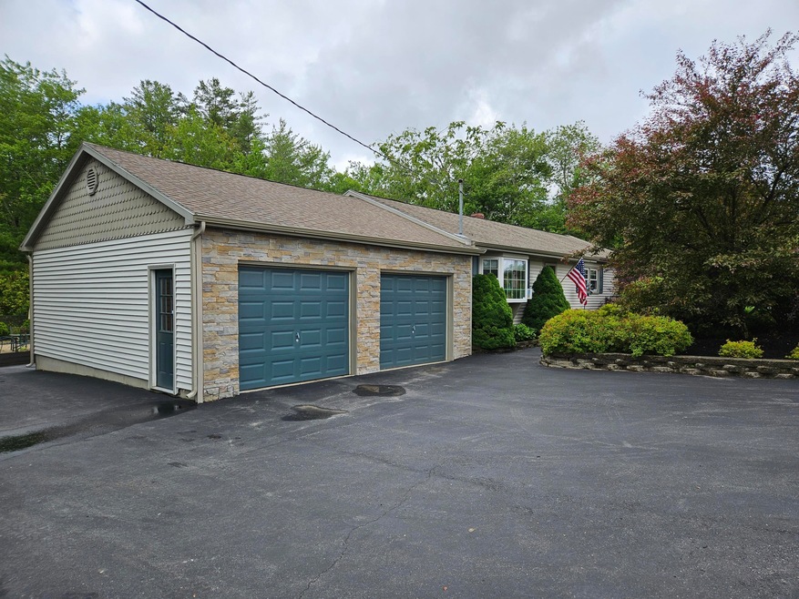 2171 Lisbon Rd, Lewiston, ME 04240 - photo 1