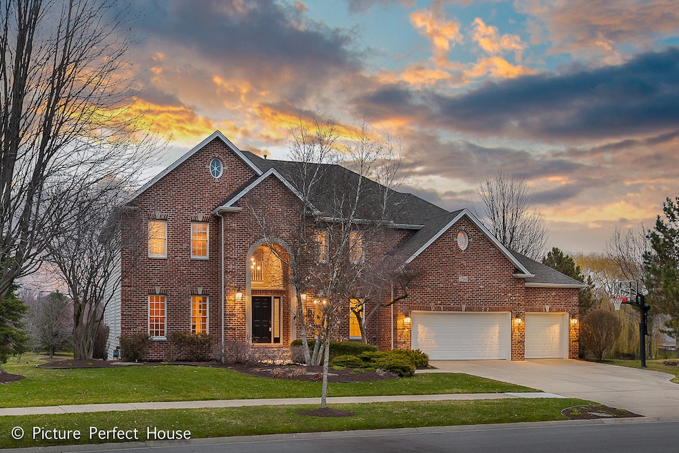 1755 Baybrook Ln, Naperville, IL 60564 - photo 1