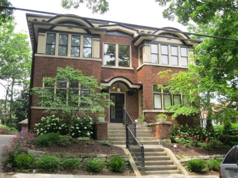 Primary Photo