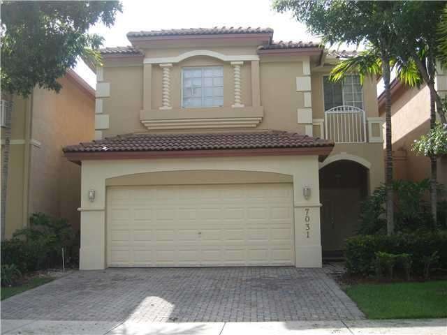 7031 NW 114th Ct, Doral, FL 33178 - photo 1
