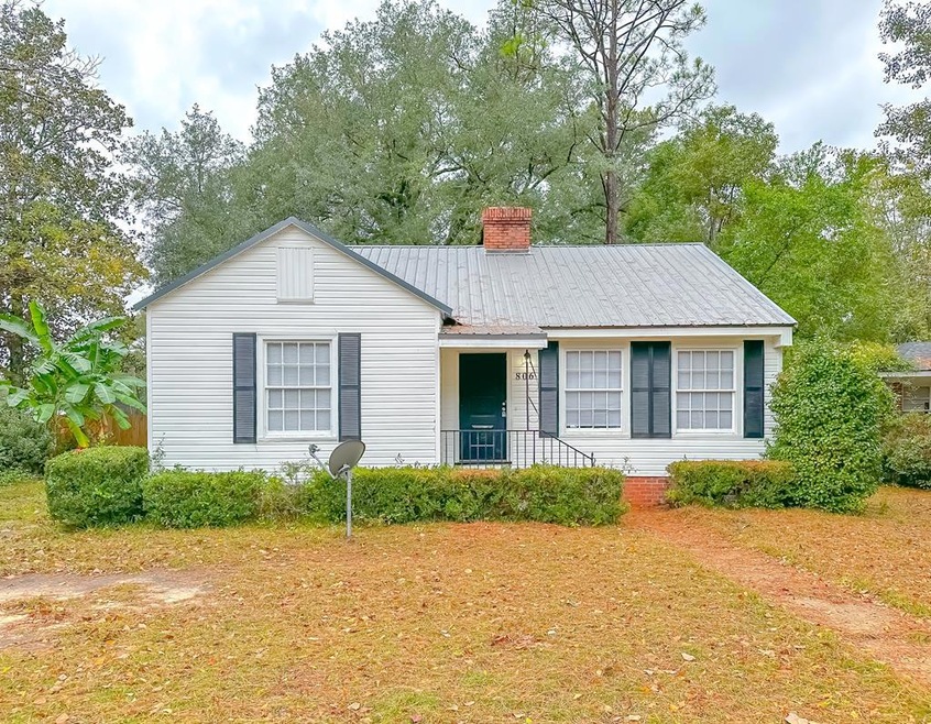 806 Rose Cir, Bainbridge, GA 39819 - photo 1