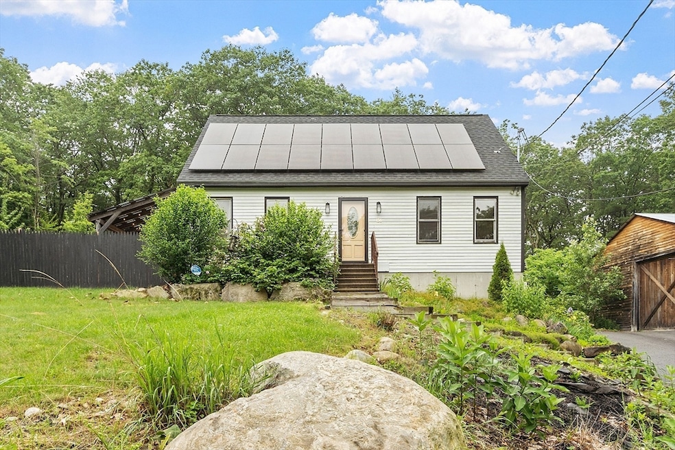 156 Barker Hill Rd, Townsend, MA 01469 - photo 1