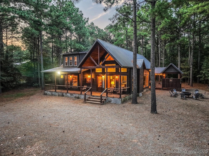 135 Stone Pine Ln, Broken Bow, OK 74728 - photo 1