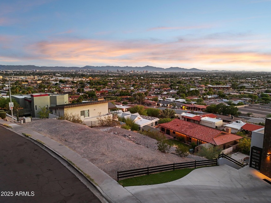 21-web-or-mls-7040-north-23rd-pl