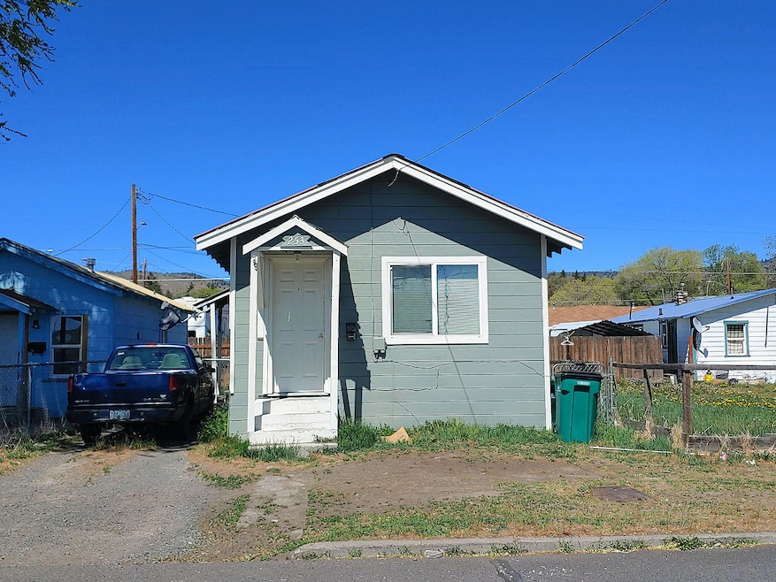 253 Martin St, Klamath Falls, OR 97601 - photo 1