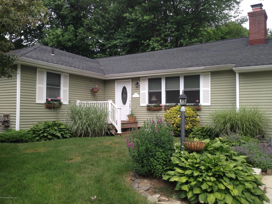 11 Amelia Cir, Little Silver, NJ 07739 - photo 1