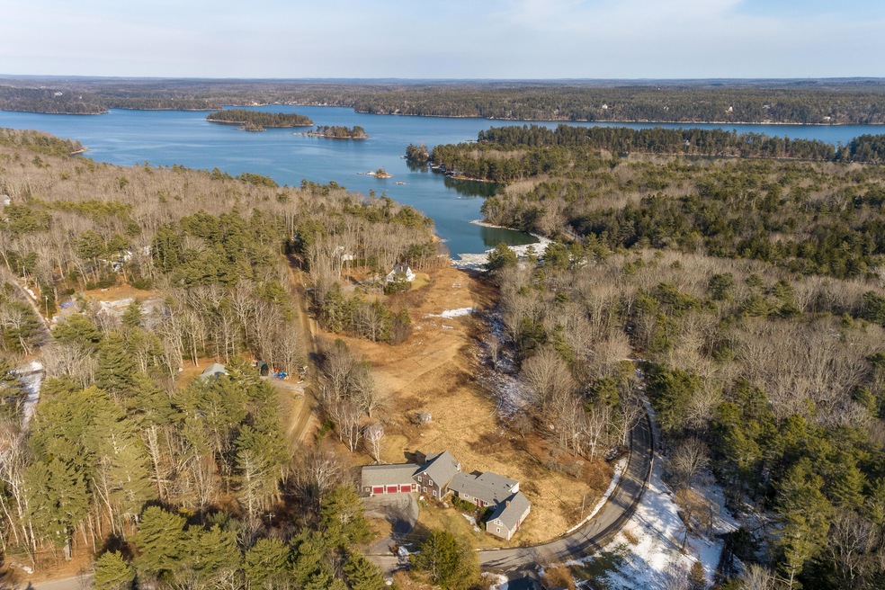 (1)_11 Laurel Cove Rd. (MAPS)
