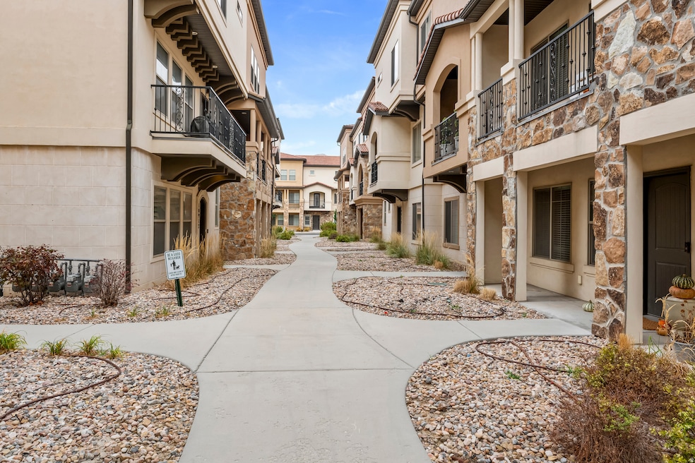 10905 N Vercelli Dr, Highland, UT 84003 - photo 1