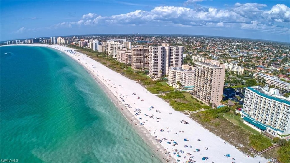 Bird's eye view featuring a water view and a view 
