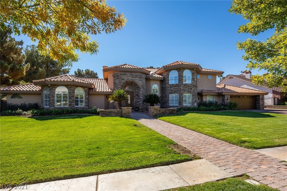 Welcome to 5 Dovetail Circle