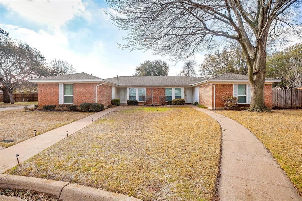 4409 Altamesa Blvd unit 4409/4411, Fort Worth, TX 76133 - photo 1
