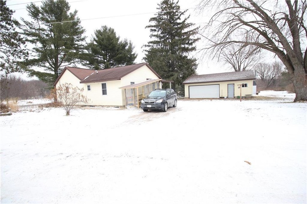 707 E Lincoln St, Augusta, WI 54722 - photo 1