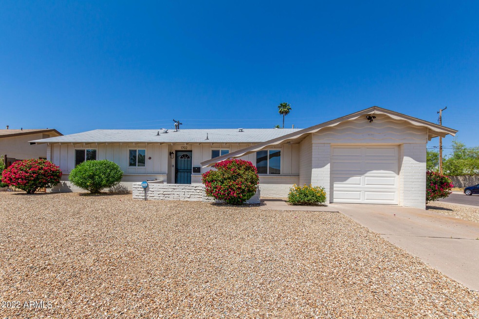 1702 W Eva St, Phoenix, AZ 85021 - photo 1