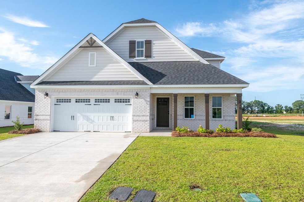 219 Zinnia Ln, Dothan, AL 36305 - photo 1