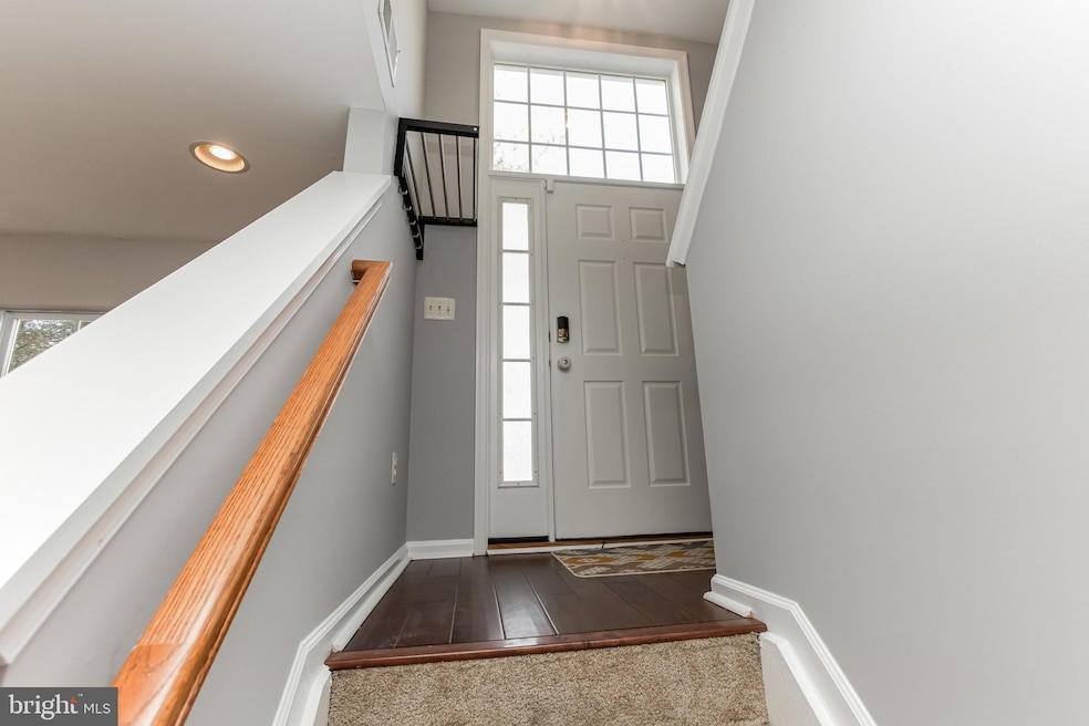 21041 Sojourn Ct, Germantown, MD 20876 - photo 1