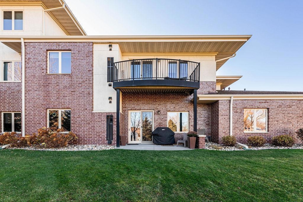 3200 11th St S unit 103, Fargo, ND 58104 - photo 1