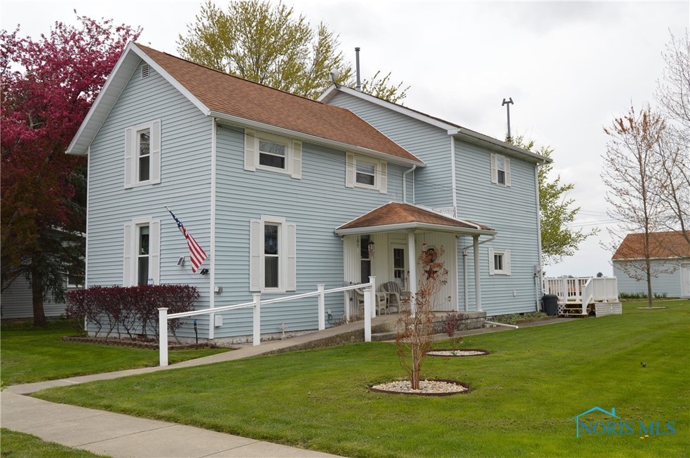 326 S 2nd St, North Baltimore, OH 45872 - photo 1