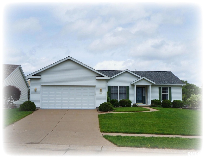 1430 W 52nd St, Davenport, IA 52806 - photo 1