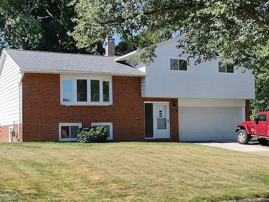 30132 Rickey Ln, Wickliffe, OH 44092 - photo 1