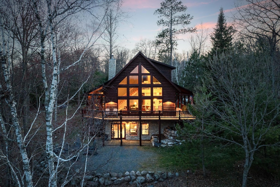 For Sale $999,900 • Co-Listing Agent