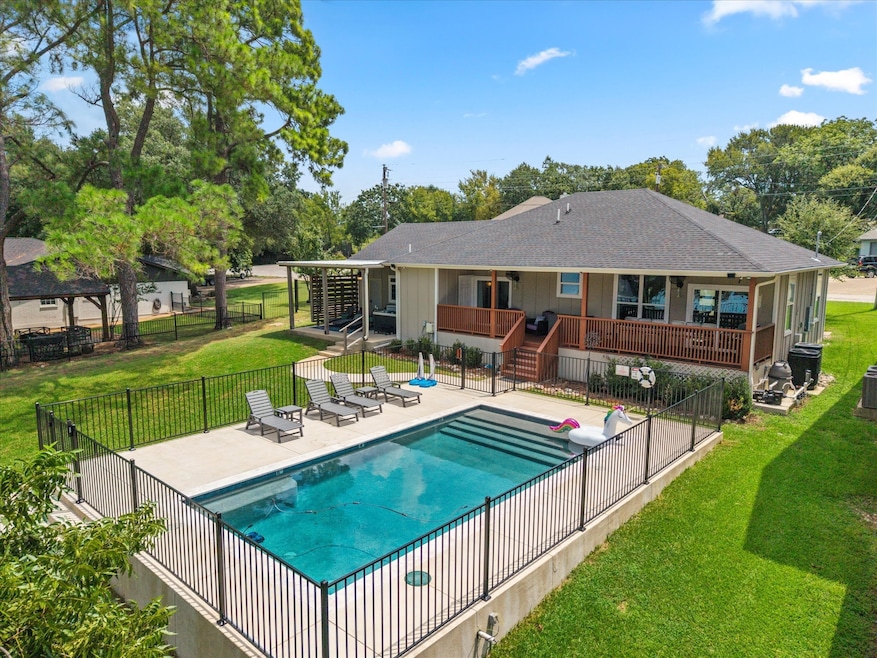 For Sale $775,000