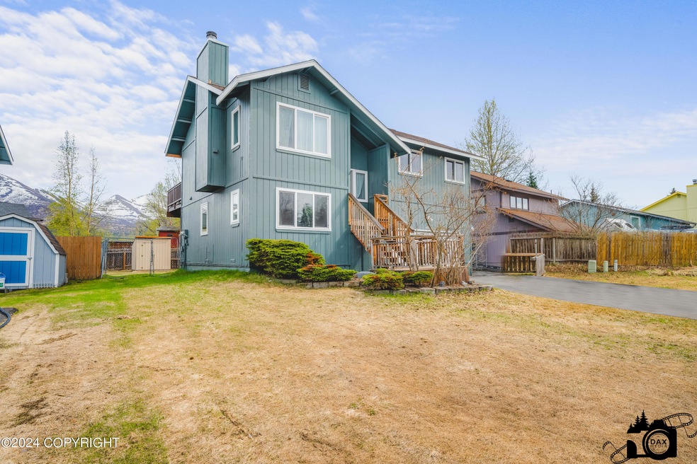 8460 E 20th Ave, Anchorage, AK 99504 - photo 1