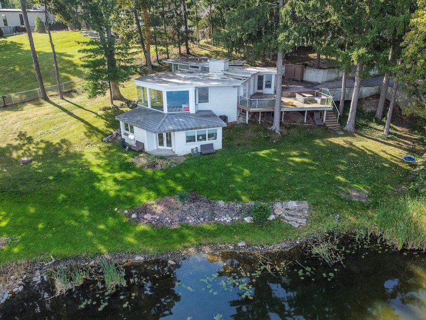 4000 Overlea Ct, Bloomfield Hills, MI 48302 - photo 1