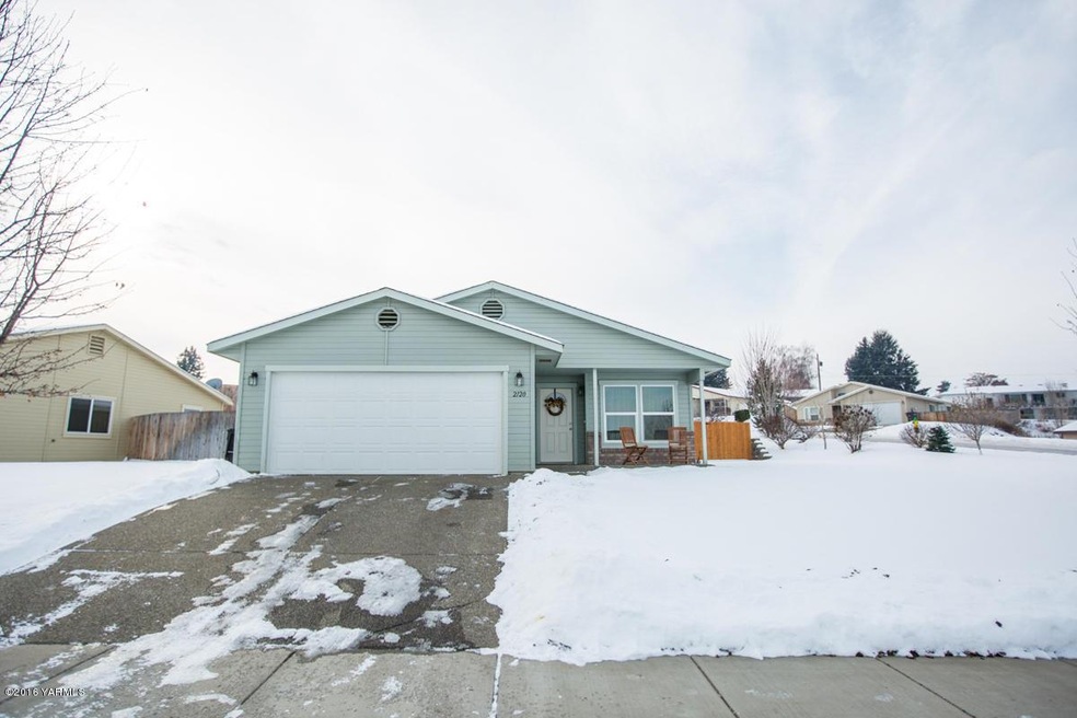 2120 S 68th Avenue - Yakima, WA 98908