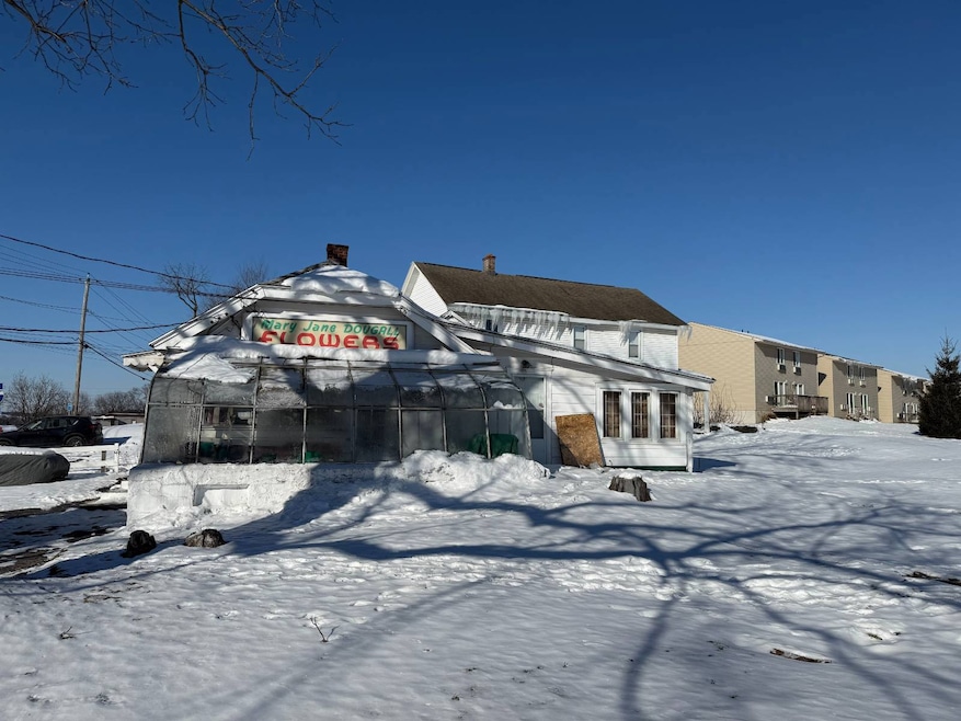 1115 E Colvin St, Syracuse, NY 13210 - photo 1