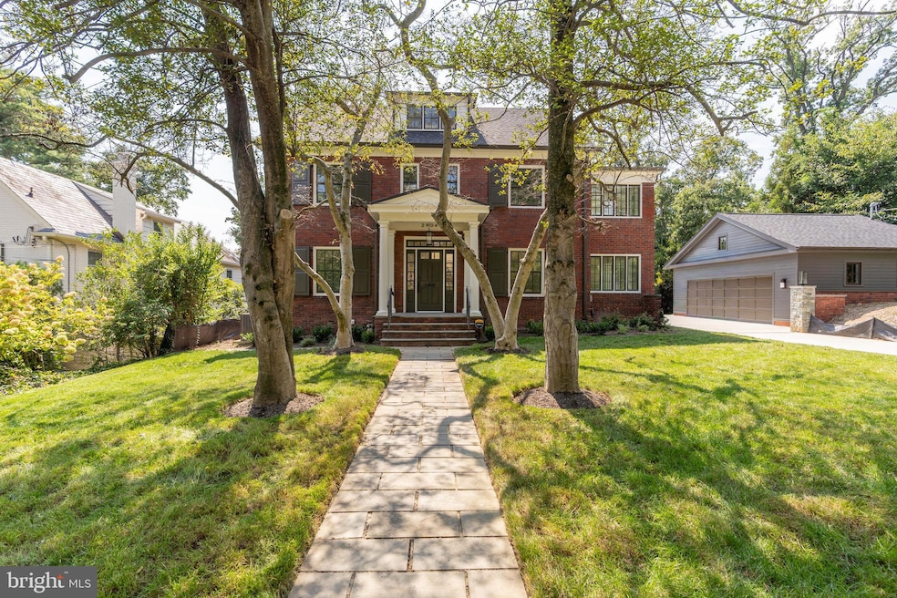 2904 Brandywine St NW, Washington, DC 20008 - photo 1