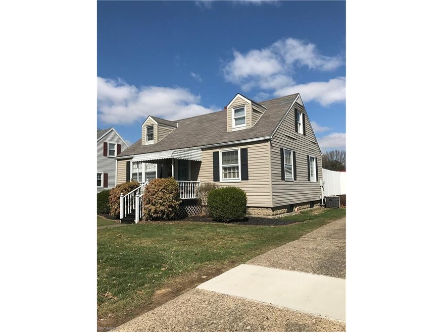 1420 Denman Ave, Coshocton, OH 43812 - photo 1