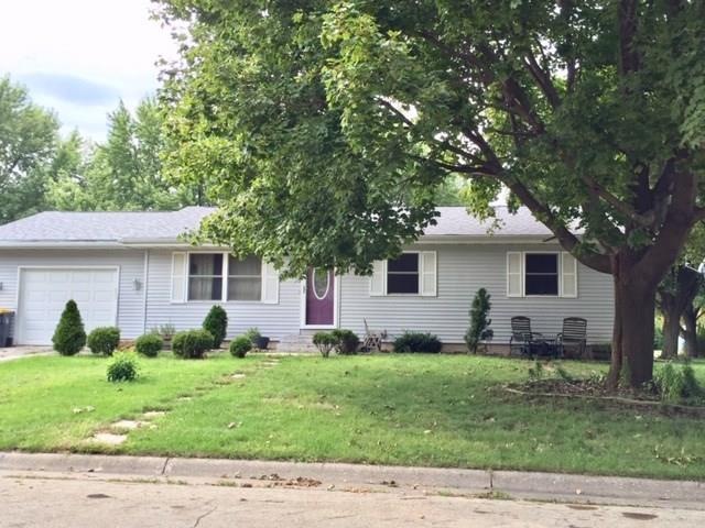 2245 4th Ave W, Monroe, WI 53566 - photo 1