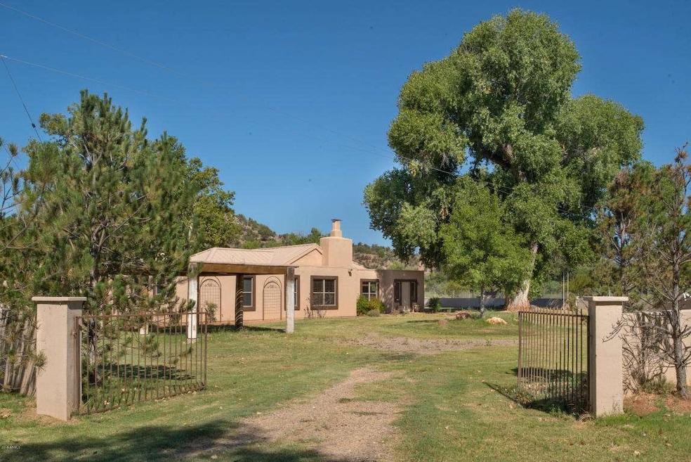 11.29 Acre Creek Front