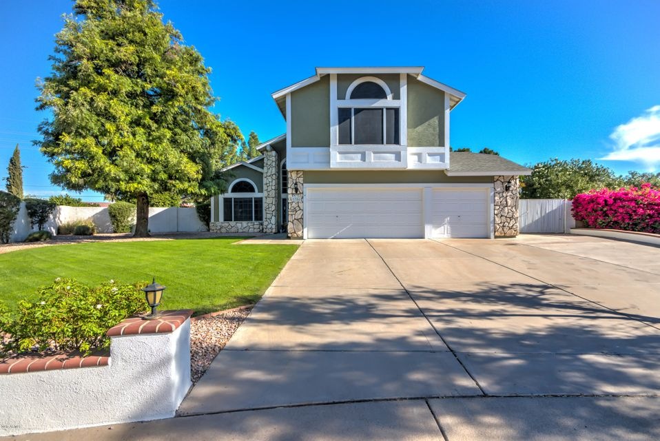5356 E Fairbrook St-2