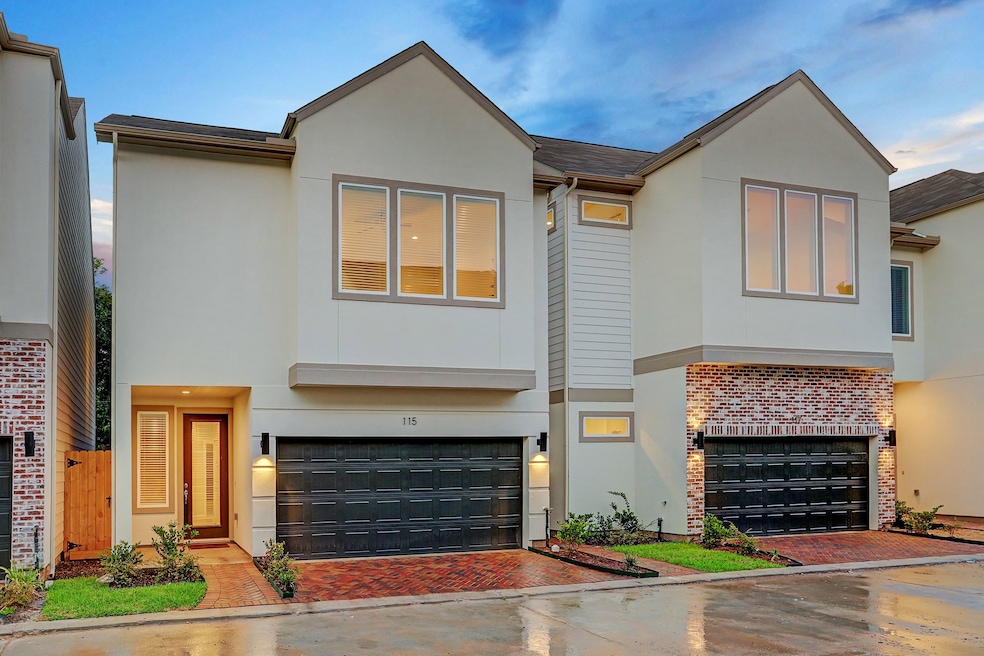 131 Knights Bridge Park Ln, Houston, TX 77018 - photo 1