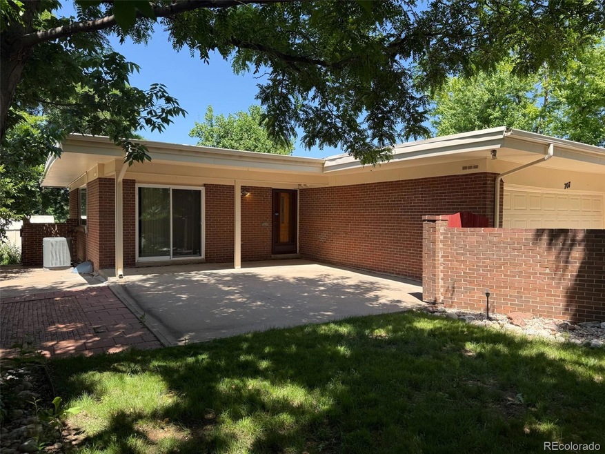 Sold $489,902