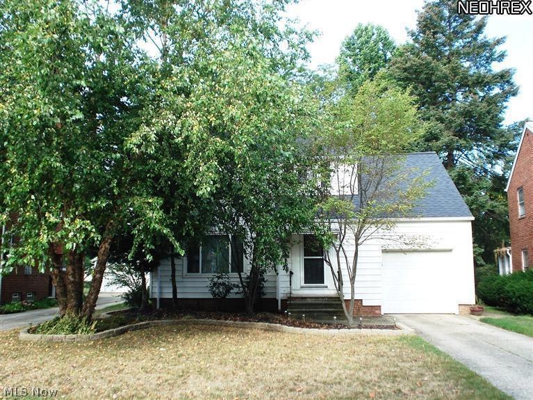 1976 Idlehurst Dr, Euclid, OH 44117 - photo 1