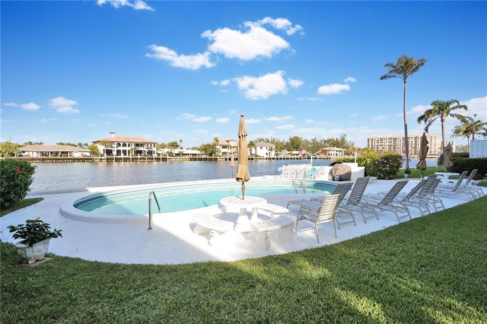DIRECT INTRACOASTAL POOL